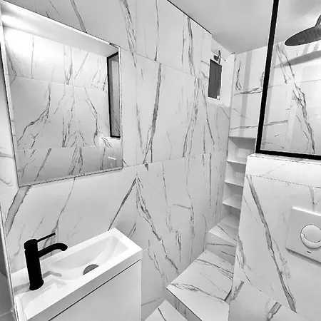 New Loft Old Town / Marche Provencal / Miusee Picasso *